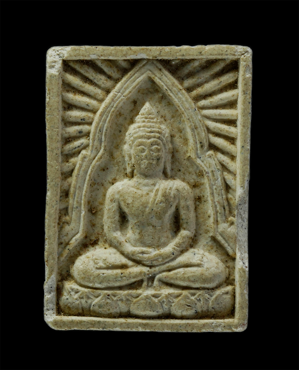 17Aug24 (238)p.jpg - พระพุทธเนื้อผงปางสมาธิ หลังยันต์เฑาะว์ เนื้อผงพุทธคุณ ไม่ทราบที่ (kamulet.in.th) | https://kamulet.in.th